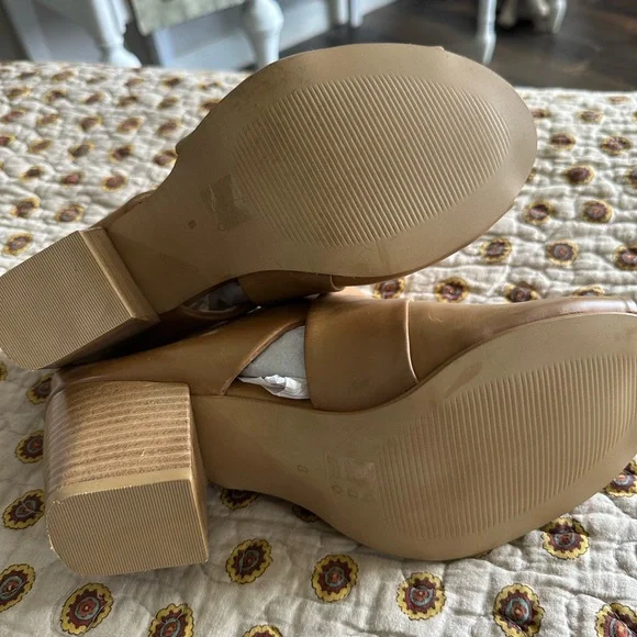 Slayte Footwear Miranda Tan Leather Mule Sandal Size 8 - Picture 7 of 8